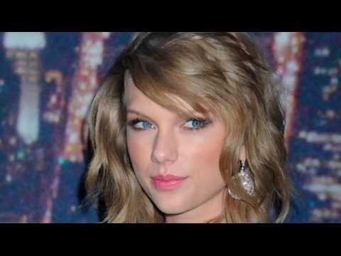 VIDEO : Taylor Swift is Set to Make $365 Million This Year