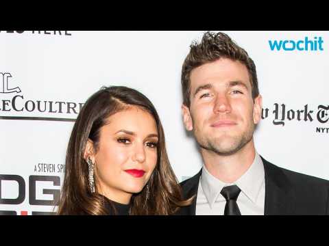 VIDEO : Nina Dobrev And Austin Stowell Make It Official, at Least on Twitter