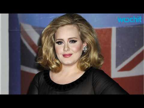 VIDEO : Adele's Releasing A ?Make-Up Record?