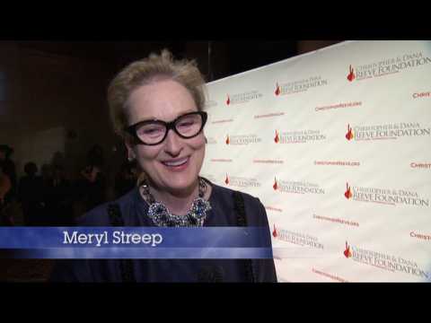 VIDEO : Meryl Streep Hosts Special Christopher and Dana Reeve Foundation Event
