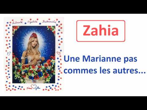 VIDEO : Zahia Dehar : Marianne aux seins nus