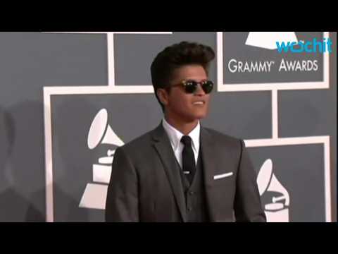 VIDEO : Bruno Mars makes magic in James Corden's 'Carpool Karaoke'