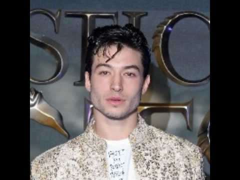 VIDEO : Ezra Miller Says the Justice League is the Flash's 'Family'