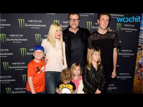 VIDEO : Is Tori Spelling's 5th Baby A Boy Or Girl?