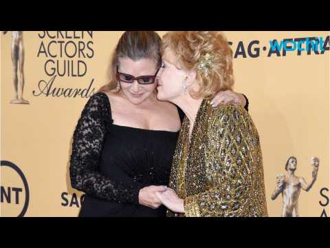 VIDEO : Private Memorial Set For Carrie Fisher And Debbie Reynolds