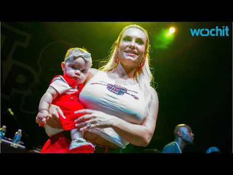 VIDEO : Coco Austin & Daughter's Winter Vacation