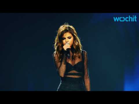 VIDEO : Are Selena Gomez and The Weeknd Dating?