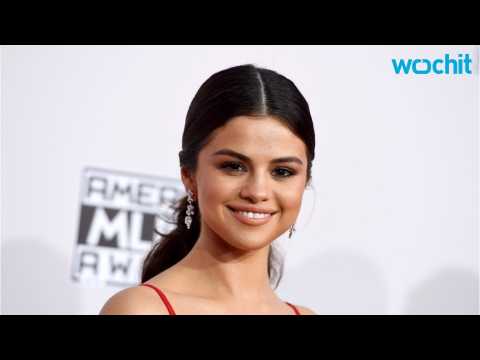VIDEO : Photographer Shared Picture Of Selena Gomez