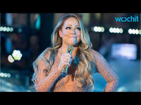 VIDEO : Ed Sheeran Defends Mariah Carey's NYE Fiasco