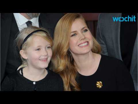 VIDEO : Amy Adams Joins Hollywood Walk Of Fame, Thanks Family