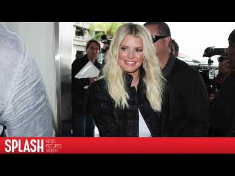 VIDEO : Jessica Simpson Offers Presidential Advice to Donald Trump