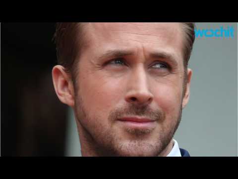 VIDEO : Ryan Gosling Gets Embarrassed By Old Dance Clip