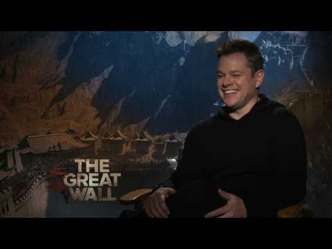 VIDEO : Exclusive Interview: Matt Damon loves being surrounded by girls