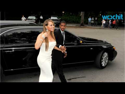 VIDEO : Nick Cannon, Mariah Carey Had A Very Awkward Moment