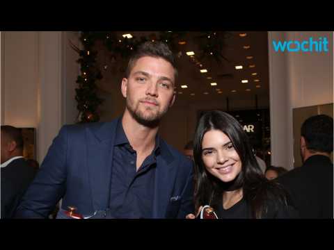 VIDEO : Is Kendall Jenner Back With Chandler Parsons?