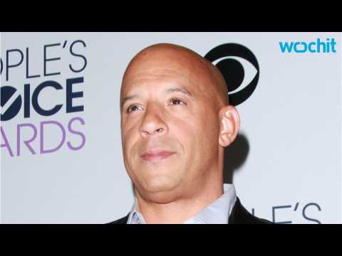 VIDEO : Vin Diesel Makes Interviewer Feel Extremely Uncomfortable