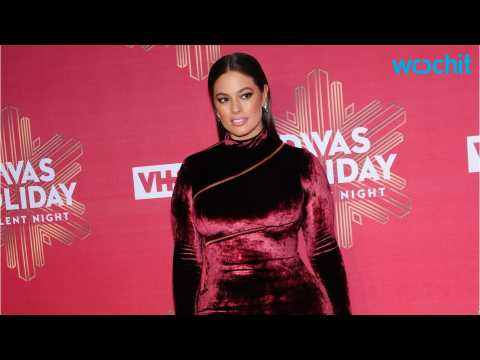 VIDEO : Ashley Graham On Breaking Barriers With New Vogue Cover