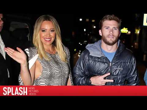 VIDEO : Hilary Duff and Scott Eastwood Spotted Flirting in LA