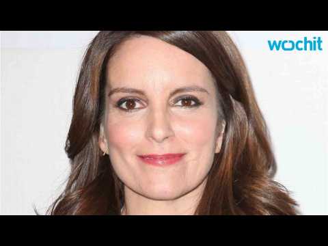 VIDEO : Tina Fey Remembers Carrie Fisher's 