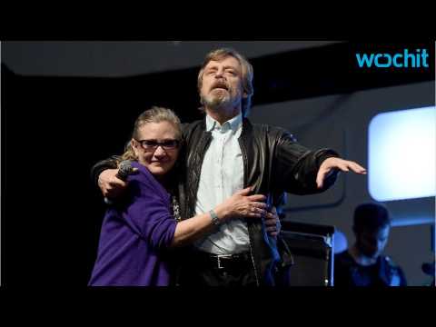 VIDEO : Mark Hamill Reacts To Carrie Fisher's Death