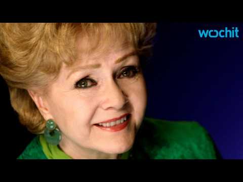 VIDEO : Debbie Reynolds, Mother Of Carrie Fisher, Suffers Medical Emergency