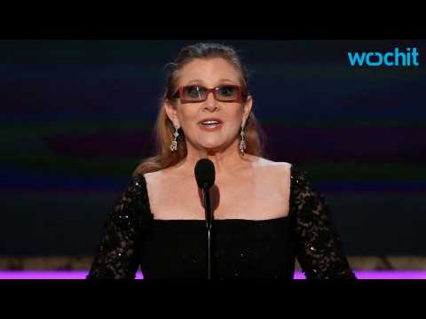 VIDEO : Carrie Fisher Fans Make Hollywood Star In Her Honor