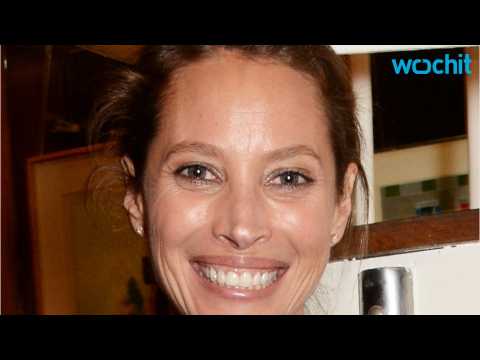 VIDEO : What Did Christy Turlington Learn From George Michael?