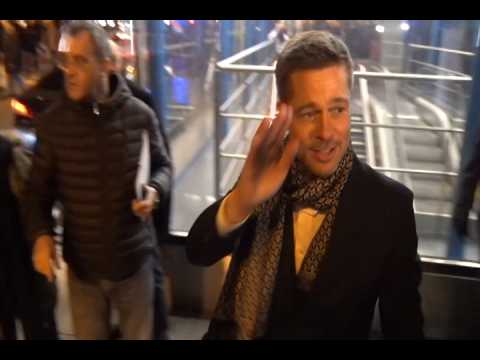 VIDEO : Brad Pitt ya ha visto a sus seis hijos por Navidad