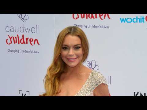 VIDEO : Lindsay Lohan Looking to Make 'Mean Girls' Sequel?