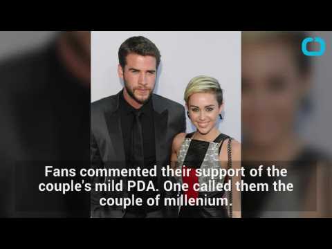 VIDEO : Miley Cyrus and Liam Hemsworth Give Of A Glimpse Of Holiday Cheer