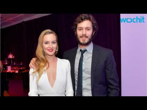 VIDEO : Leighton Meester and Adam Brody Make Rare Public Appearance