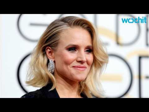 VIDEO : Kristen Bell keeps it real at the Golden Globes