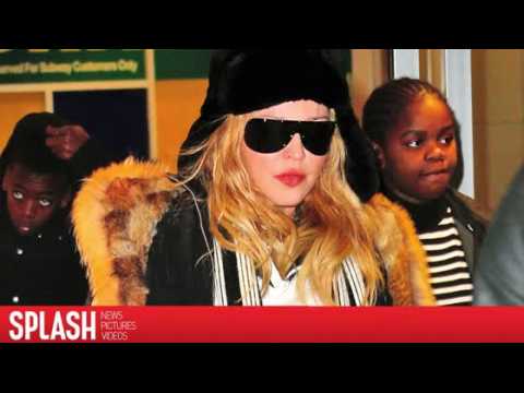 VIDEO : Madonna Talks About Dating Men 'Three Decades' Younger