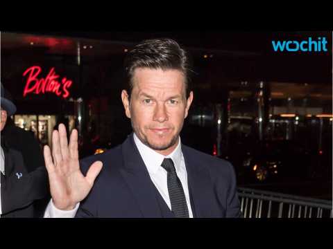 VIDEO : Mark Wahlberg On Set In New Transformers: The Last Knight