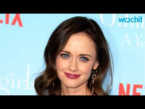 VIDEO : Alexis Bledel Shares Conditions Of More Gilmore Girls