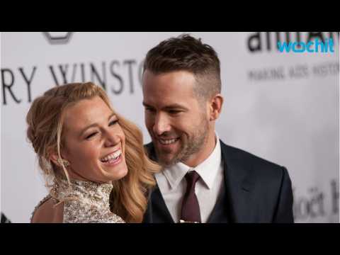 VIDEO : Ryan Reynolds Gushes Over Wife Blake Lively