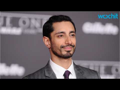VIDEO : Riz Ahmed Says 'Rogue One' Isn't Political