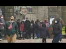 Malgré la pluie, des touristes déconfinés heureux à Saint Malo