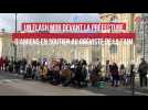 Un flash mob devant la préfecture d'Amiens en soutien au gréviste de la faim