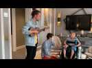 Julien Doré chante pour Florent, jeune fan arrageois polyhandicapé