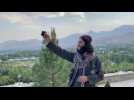 Des talibans se prennent en selfie devant des sites touristiques