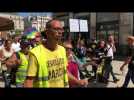 Le cortège anti-pass sanitaire s'est élancé de la place du Ralliement à Angers, samedi 14 août