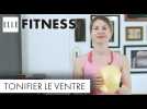 15 minutes d'abdos avec un ballon de PilatesELLE Fitness