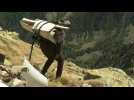 Dans les Pyrénées, un sherpa nettoyeur des cimes polluées