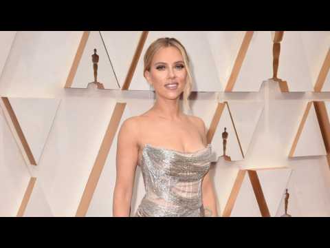 VIDEO : Scarlett Johansson est enceinte