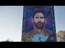 Argentine: une fresque géante célèbre Messi dans sa ville natale