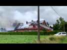 Une maison ravagée par les flammes à Morbecque