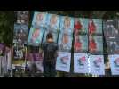 Festival d'Avignon: des milliers d'affiches dans la Cité des papes