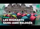Les migrants évacués de la place de l'hôtel de ville à Paris