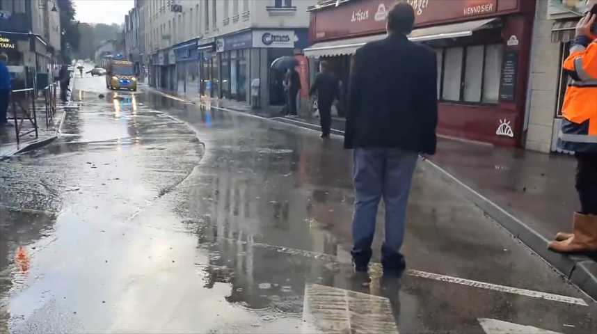 Vidéos Pluies inondations Comment réagir en cas de fortes